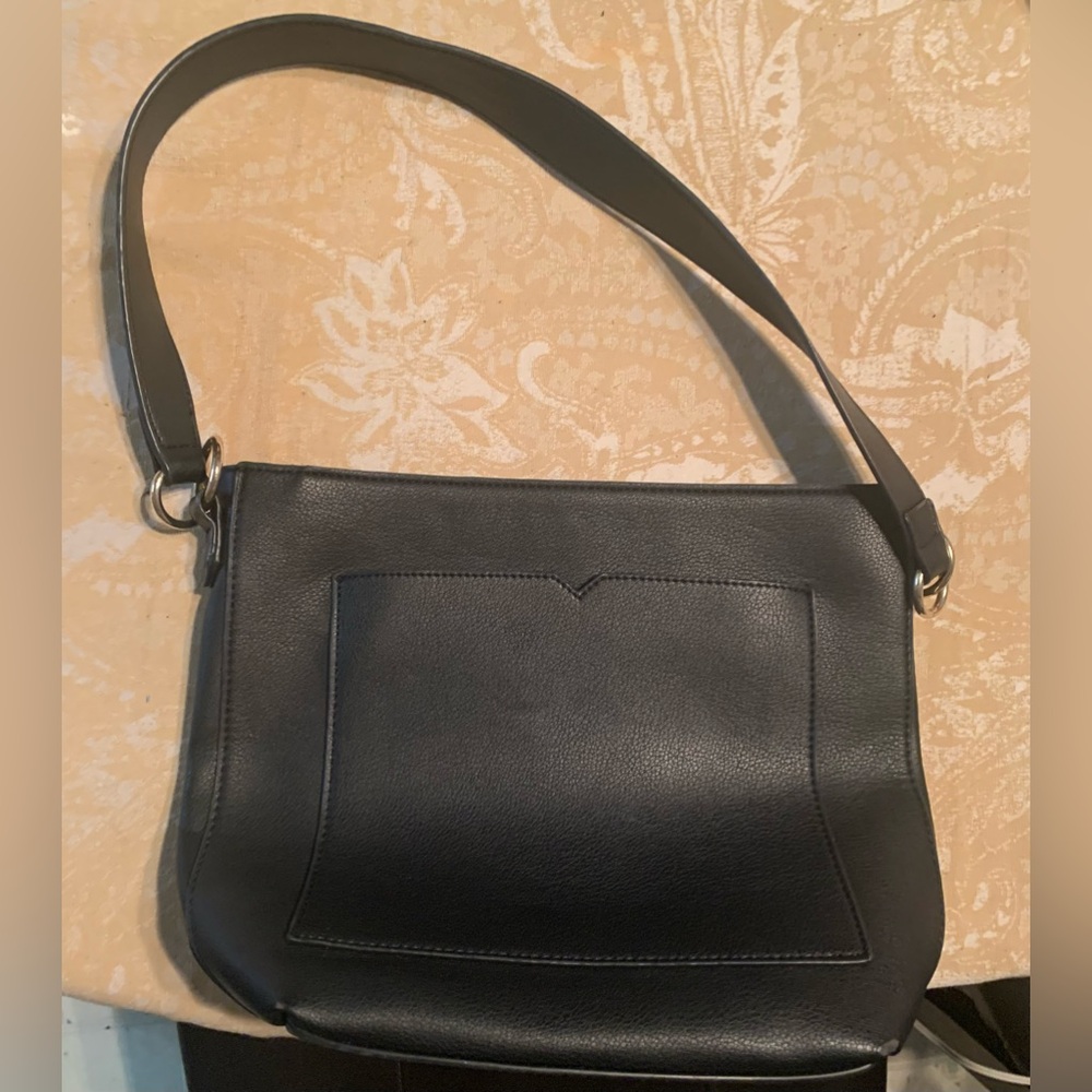 BRAND NEW! OLD NAVY SYNTHETIC LEATHER BAG TOTE PURSE IN BLACK. 4”x10”x11”